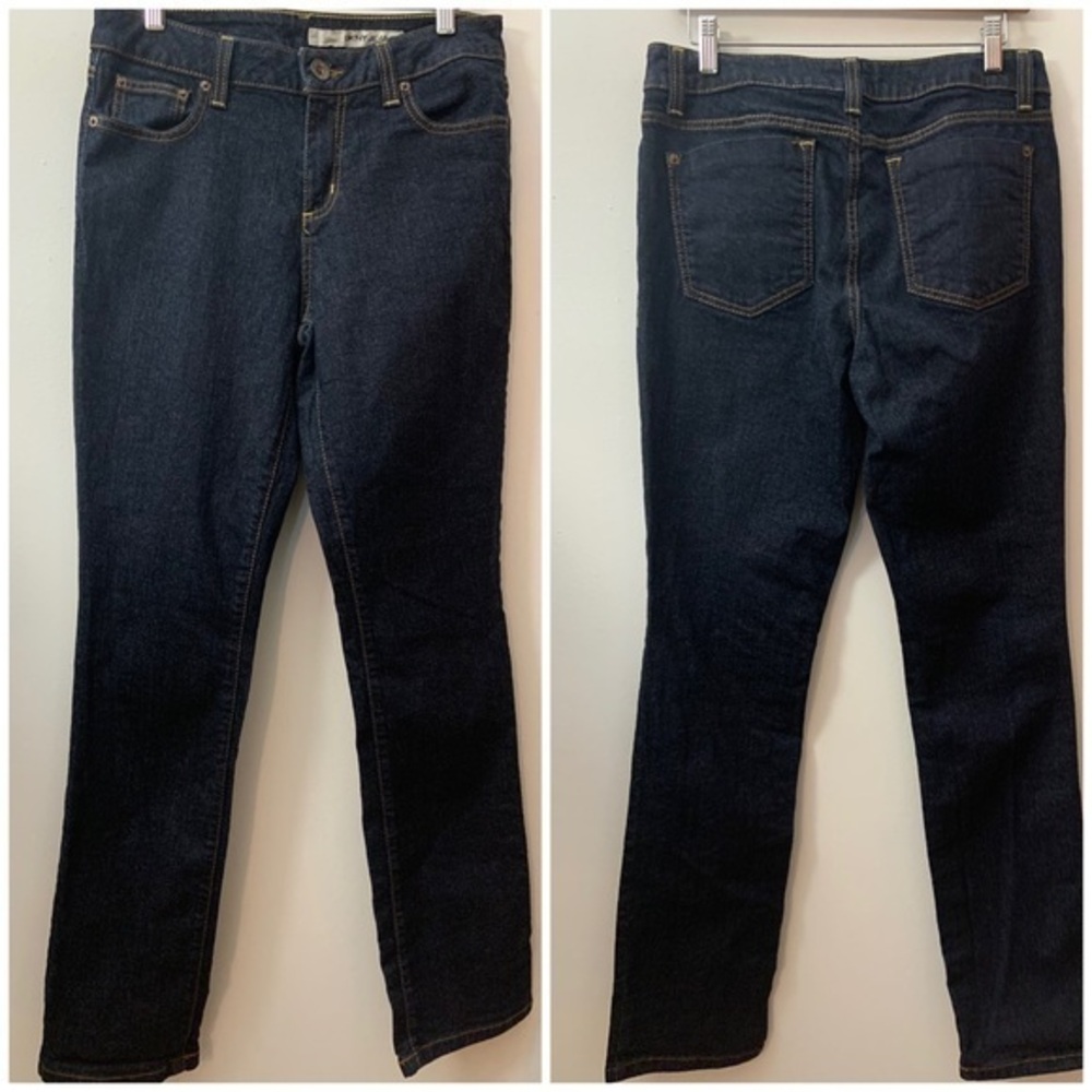 DKNY EUC Dark Blue Wash Skinny Denim Jeans Size 10